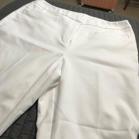 Chico's Pants - Chico's fabulously slimming ankle pants
